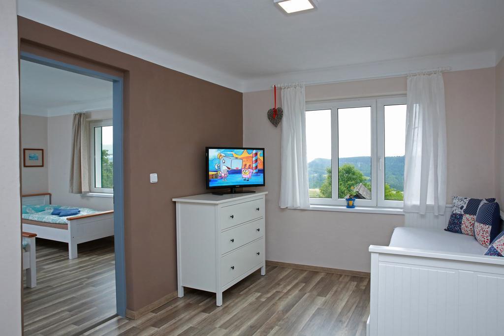 Apartments Michovka Koberovy Extérieur photo