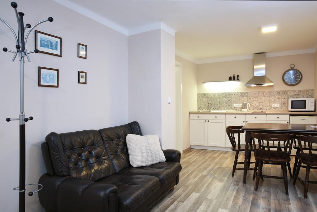 Apartments Michovka Koberovy Extérieur photo